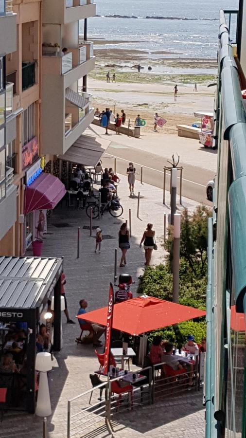 Appartement Vue Sur Mer Les Sables-dʼOlonne Exteriör bild